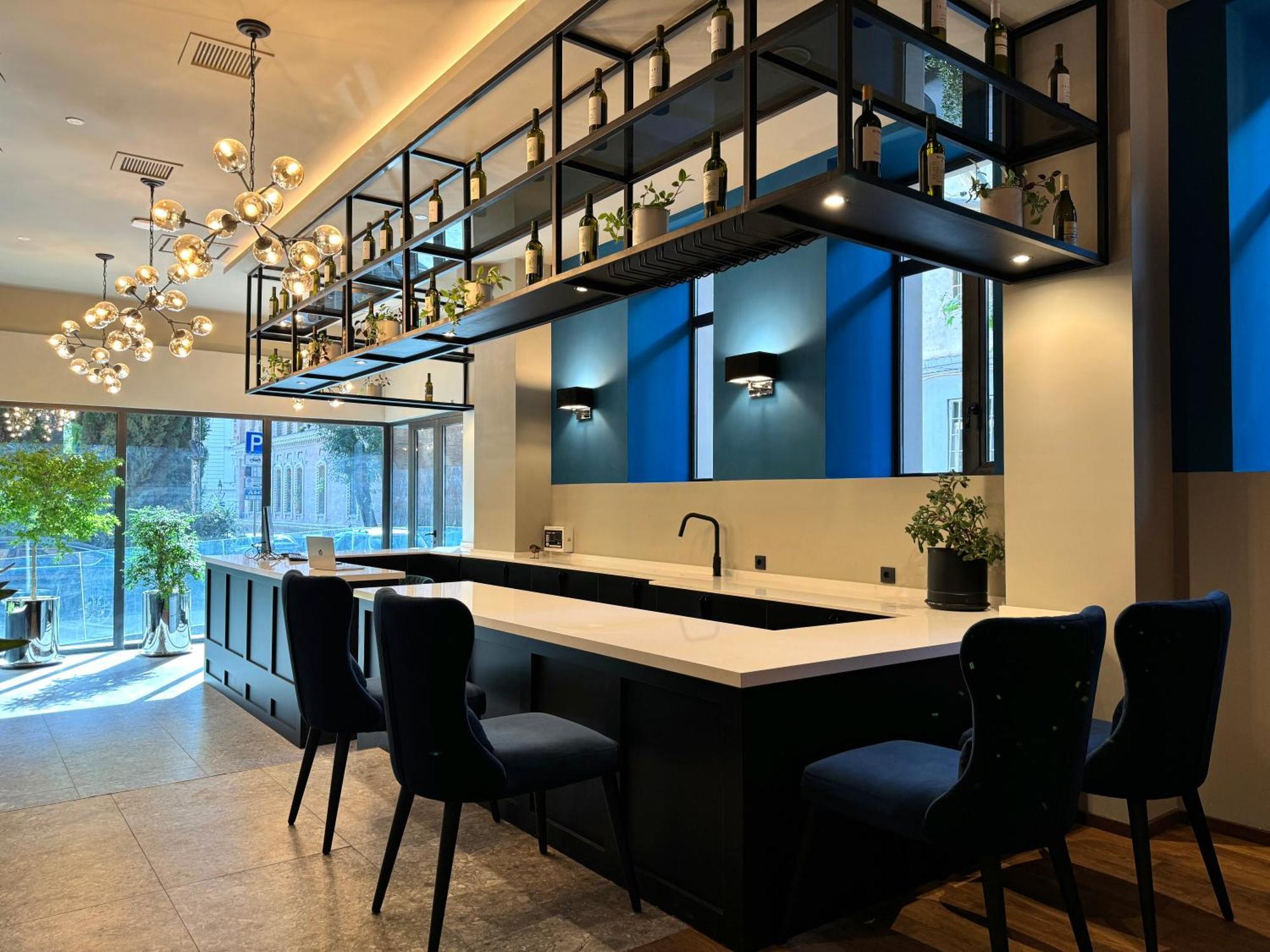 Tbilisi Edition - Design Hotel & Private Spa Екстер'єр фото